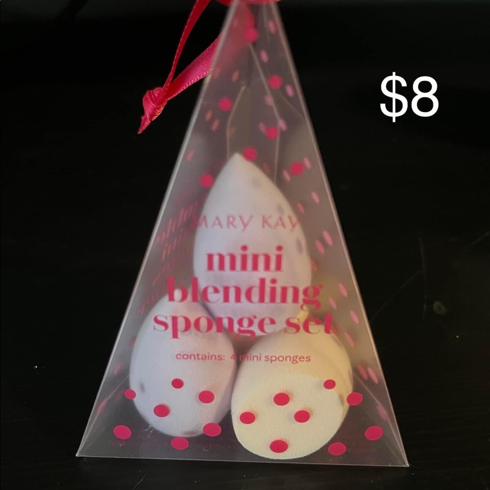 Mary Kay sponges
